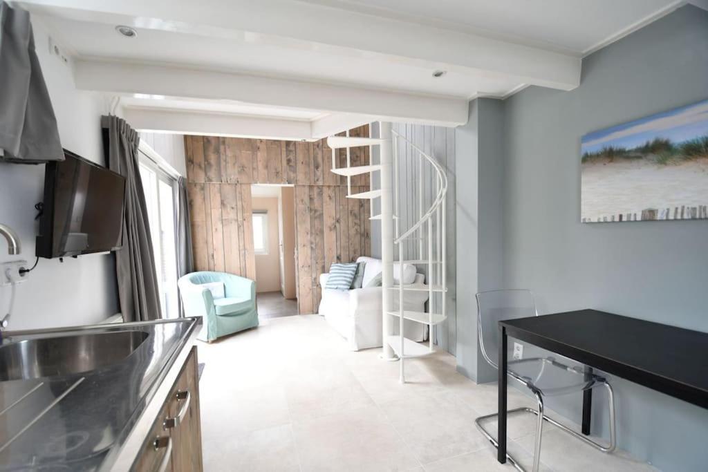 Vrijvakantiehuis Hogehilweg 7 Домбург Екстериор снимка